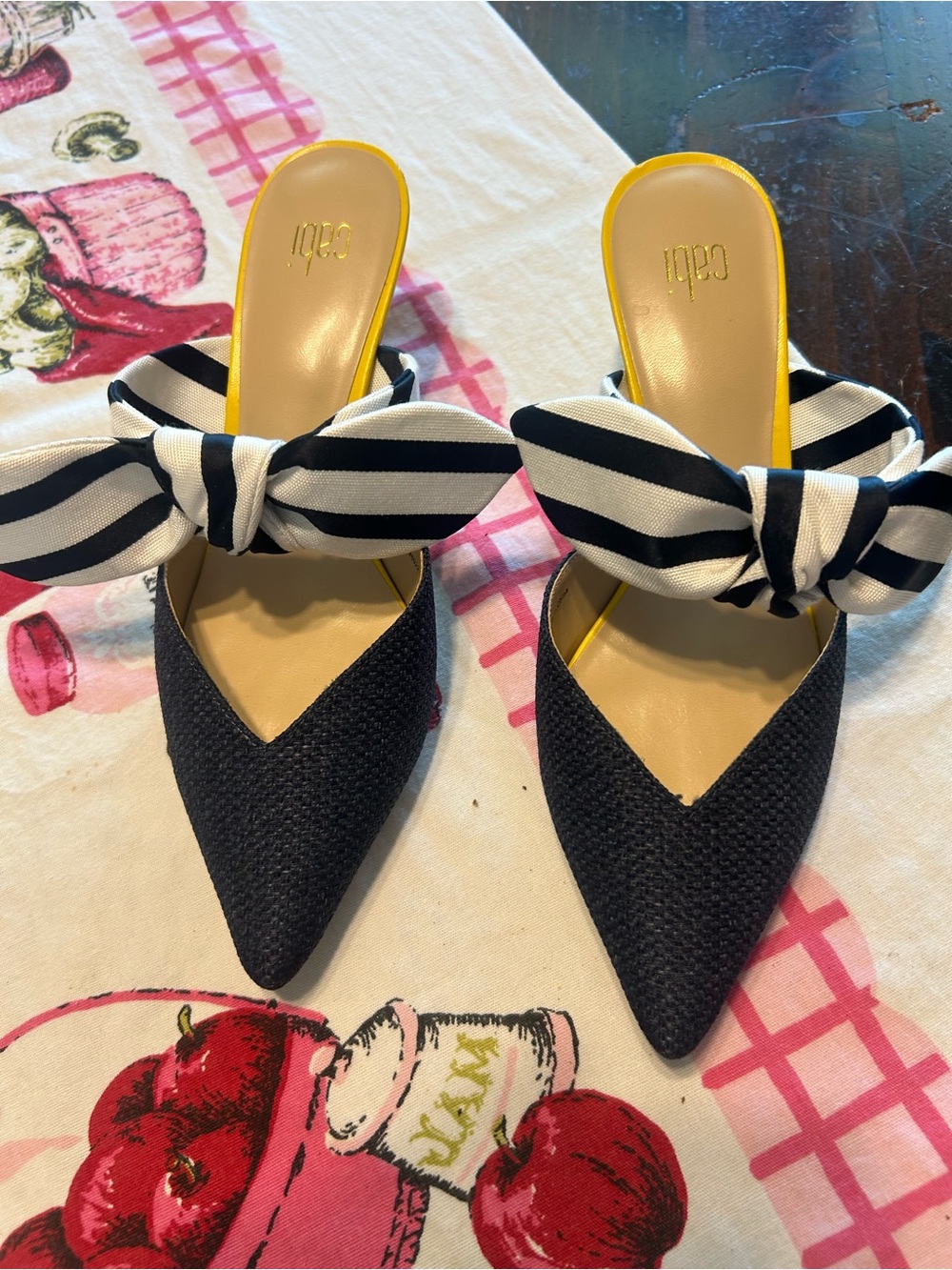 CAbi Bow Kitten Heel Mule